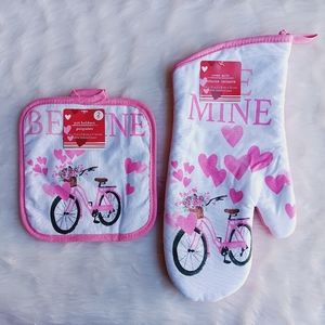 Valentine's Be Mine Kitchen Set 3 pc